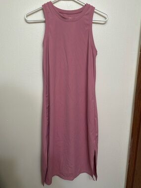 HALARA Sleeveless Midi Dress in Dusty Rose
